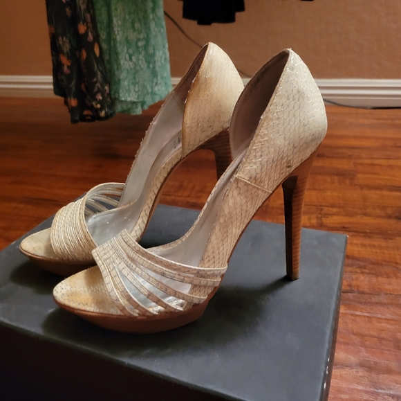 High heels size 7 - Picture 4 of 14